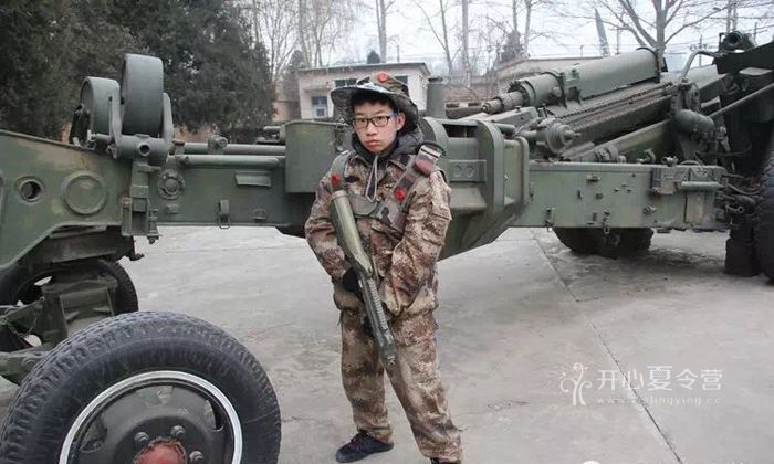 軍事冬令營(yíng)