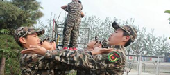 寒假軍事冬令營告訴你找對時間教育孩子
