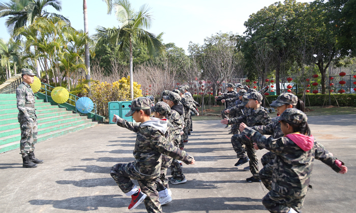 觀瀾湖軍事冬令營(yíng)幫助怎么樣
