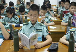 在軍旅冬令營期間教官會體罰孩子嗎？