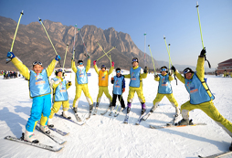 2024青少年滑雪冬令營該如何選擇？