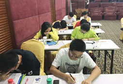 不愛學(xué)習(xí)性格內(nèi)向適合參加什么口才冬令營？