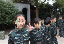 油彩少年