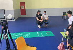 來參加蠻拙體育冬令營(yíng)度過假期生活！