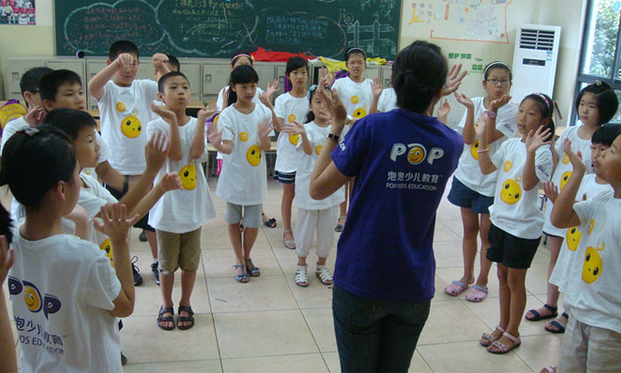 泡泡少兒豐富多彩的營(yíng)地生活