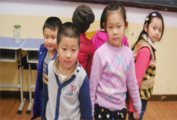 孩子學(xué)習(xí)英語有沒有捷徑？北京泡泡少兒英語老師分析