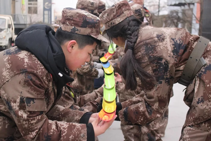 上海小學(xué)生軍事冬令營