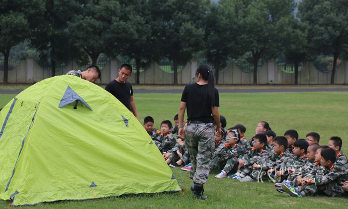 7、搭建帳篷.JPG