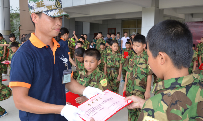 深圳軍事冬令營