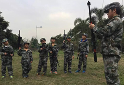 參加深圳軍訓(xùn)冬令營(yíng)鍛煉提高自己