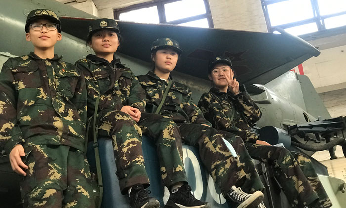 深圳哪家軍事冬令營(yíng)好