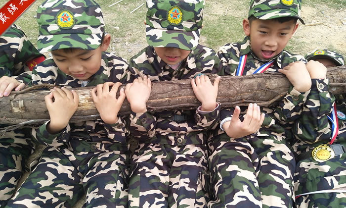深圳中小學(xué)生冬令營
