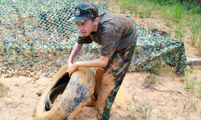 最強(qiáng)尖兵大2.jpg