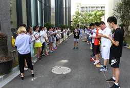 上海泡泡少兒冬令營幫助養(yǎng)成學習好習慣