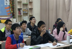 上海新東方寒假冬令營表示學(xué)習(xí)英語重要的是興趣