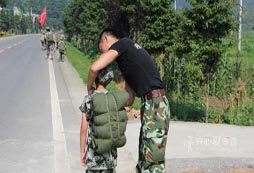 成都軍事冬令營(yíng)費(fèi)用及天數(shù)一般是多少？