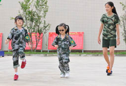 寒假集訓(xùn)營CS游戲活動帶給學(xué)生們無比快樂