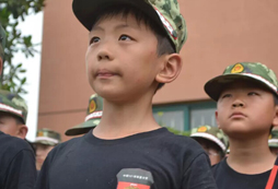 軍事訓(xùn)練能給孩子帶來哪些變化呢？