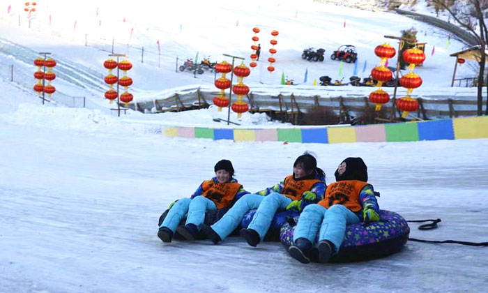雪地轉(zhuǎn)轉(zhuǎn)