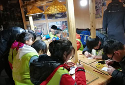 天天奇旅冬令營帶孩子體驗少數(shù)民族文化