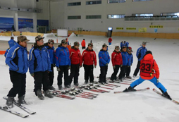 滑雪技巧學(xué)習(xí)