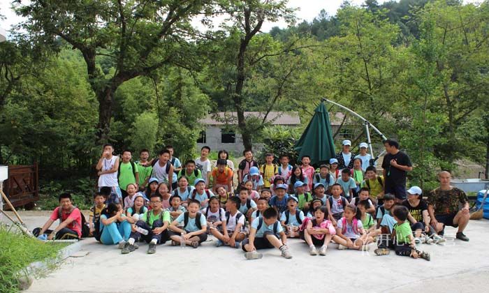 0aeac83d3416e8eeec72aee59cdca609.jpg
