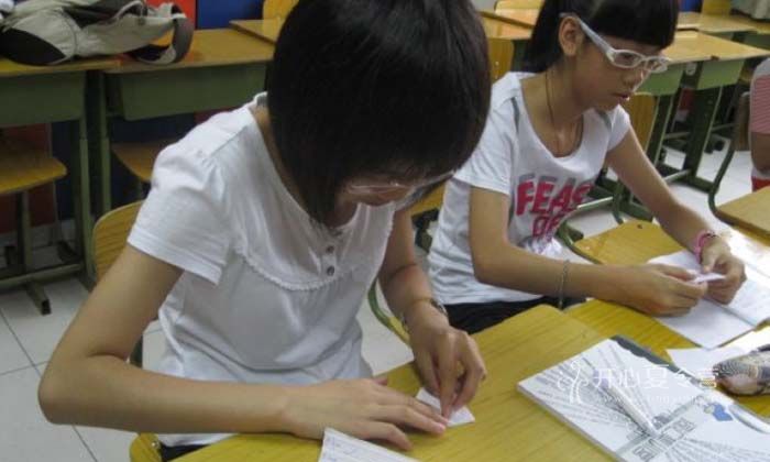 老師的英語游戲課堂