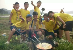 武漢軍事冬令營讓孩子一個(gè)人獨(dú)立生活