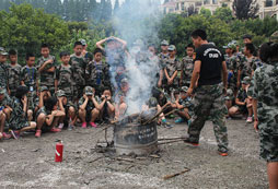 一起來看武漢軍事冬令營的活動主題