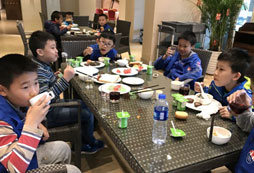 參加沃亞游學冬令營讓孩子假期豐富多彩
