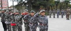 上海西點(diǎn)軍事提醒家長(zhǎng)說(shuō)話注意語(yǔ)氣