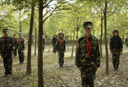在西點(diǎn)軍事冬令營(yíng)中獲得心靈上的蛻變