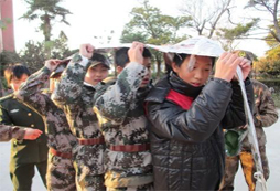 上海西點(diǎn)軍事冬令營(yíng)分享孩子營(yíng)地快樂時(shí)光