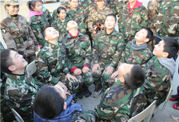 冬令營(yíng)的豐富活動(dòng)