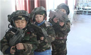 上海西點(diǎn)冬令營提醒家長給孩子選擇軍事冬令營的幾點(diǎn)注意事項(xiàng)