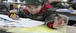 上海西點青少年軍事冬令營訓練孩子高效做作業(yè)