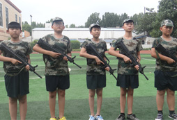 參加小學生軍事冬令營有哪些優(yōu)勢？