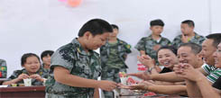 成都小學(xué)生軍事冬令營的活動方案有嗎？