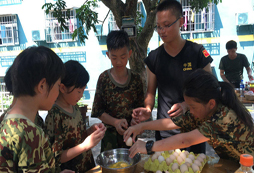 小學(xué)生5天的軍事營能教會孩子什么？