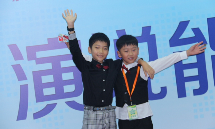 在演講與口才結(jié)識(shí)好朋友