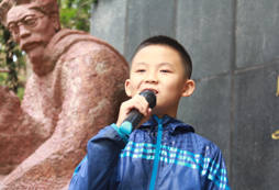 有夢想哪里都是舞臺