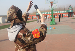 青少年軍事尖兵如何練就？北京西點(diǎn)冬令營(yíng)特種兵訓(xùn)練