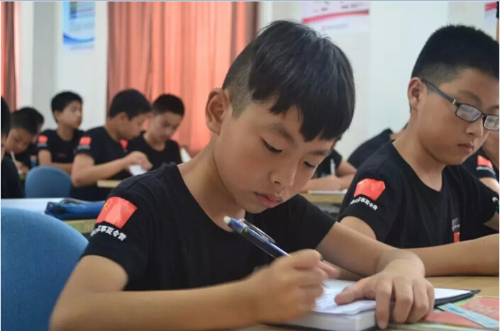國際游學冬令營.jpg