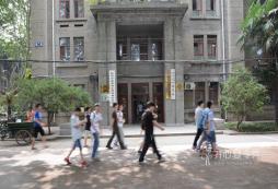 2017年國內(nèi)游學冬令營應該如何去選擇？
