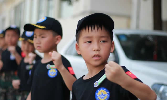 浙江軍事冬令營(yíng)課程特色