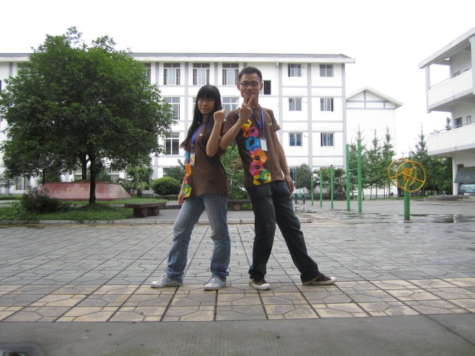 2011W(xu)I(yng)һ~RI(yng)(j)+߼(j)̺ͺӂ