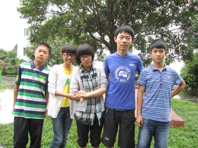 2011W(xu)I(yng)һ~RI(yng)(j)+߼(j)̺ͺӂ