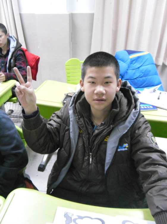 |W(xu)涬I(yng)I(yng)Ƭ
